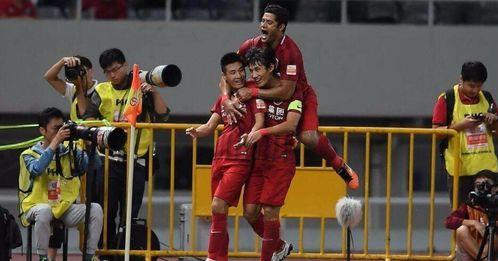 上港足球爆料视频最新,揭秘球队备战新赛季幕后故事